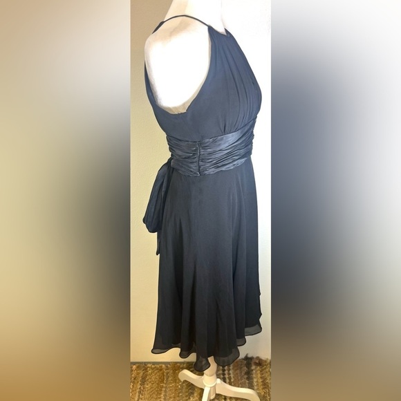 Vintage Maggy London Black 100% Silk Chiffon Dress Timeless Classy 
Size 6 - Picture 3 of 6